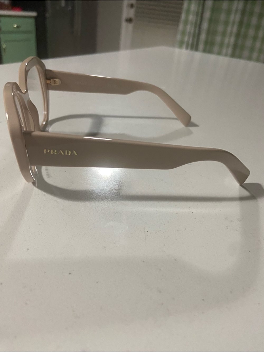Prada Women’s Beige Oversized Square Sunglasses new without tags - Picture 2 of 4